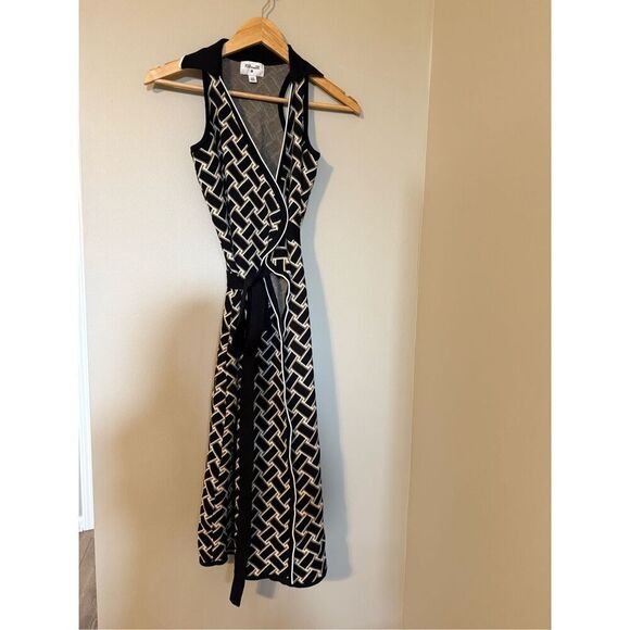 Diane Von Furstenberg X Target Size XXS Collared Midi Wrap Dress Black Geometric - Picture 7 of 13
